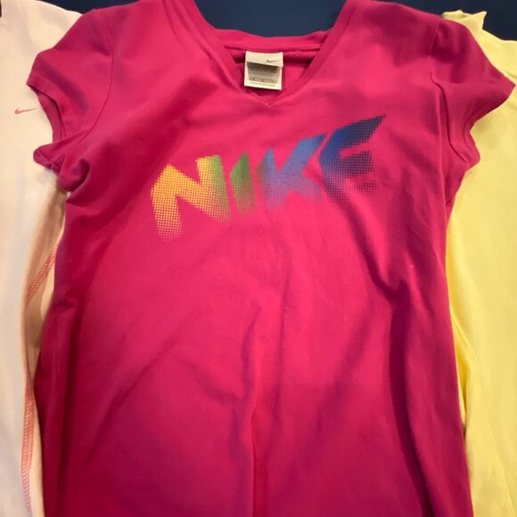Nike T Shirt Womens Size M 3-PACK V Neck Fitted Short Sleeve - Picture 2 of 7